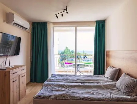 малена сарафово * Burgasz