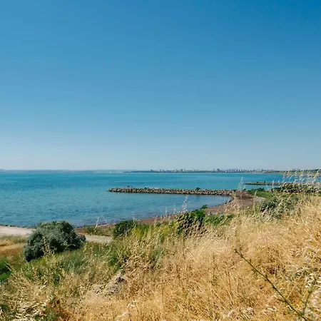 малена сарафово Burgas