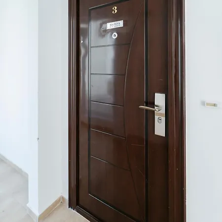 Apartament малена сарафово Burgas